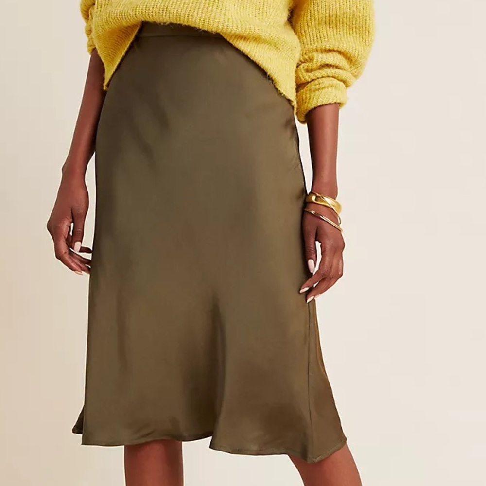 NWT Velvet by Graham & Spencer Calissa Slim Midi Skirt in Dark Green Size XS